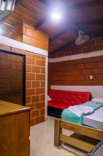 Bedroom 2, Mi pueblo natal Aptos y habitaciones, Necoclí