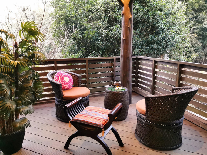 Others 4, Shankara Lodge, Kirishima
