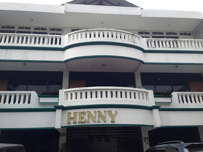 Others 3, Henny Executive Homestay, Surabaya
