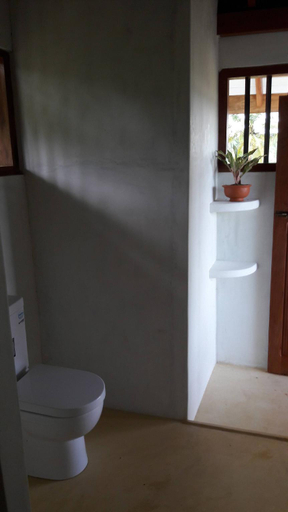 Bathroom 3, Lake Villa near Udawalawe National Park, Angunakolapelessa