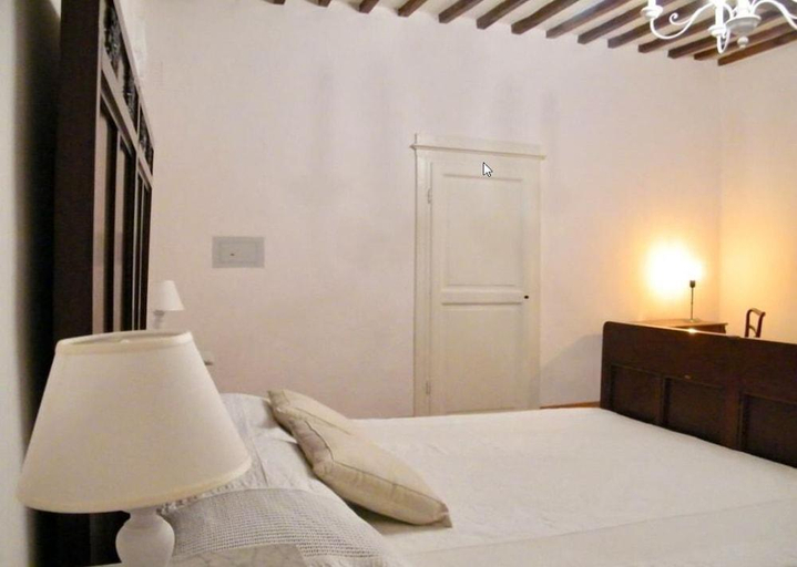 Bedroom 2, Casa Cerboneschi, Pisa
