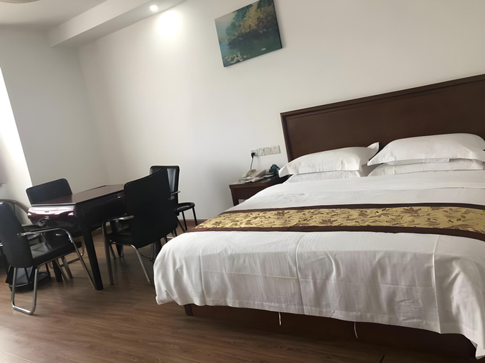 Bedroom 4, GreenTree Inn Changshu Longying Plaza, Suzhou