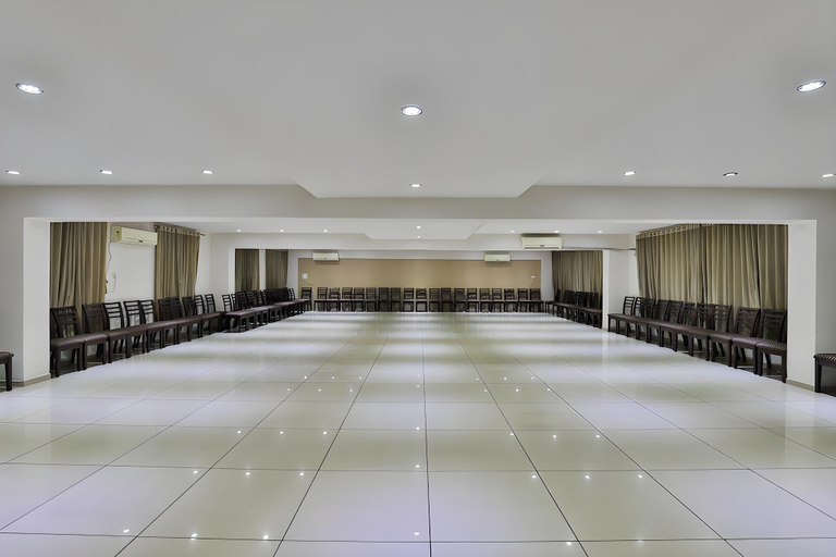 Business Facilities, Biznotel by Pride Bharuch, Bharuch