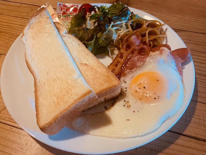 Food & Drinks 5, Guest House Isa, Motobu