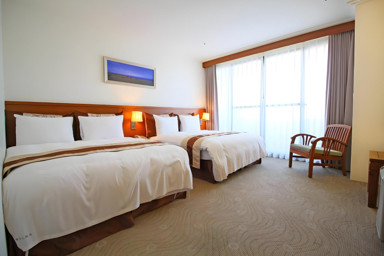 Bedroom 3, Ya Ling Hotel, Penghu