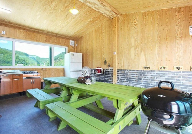 Others 1, Delio Pension, Chuncheon