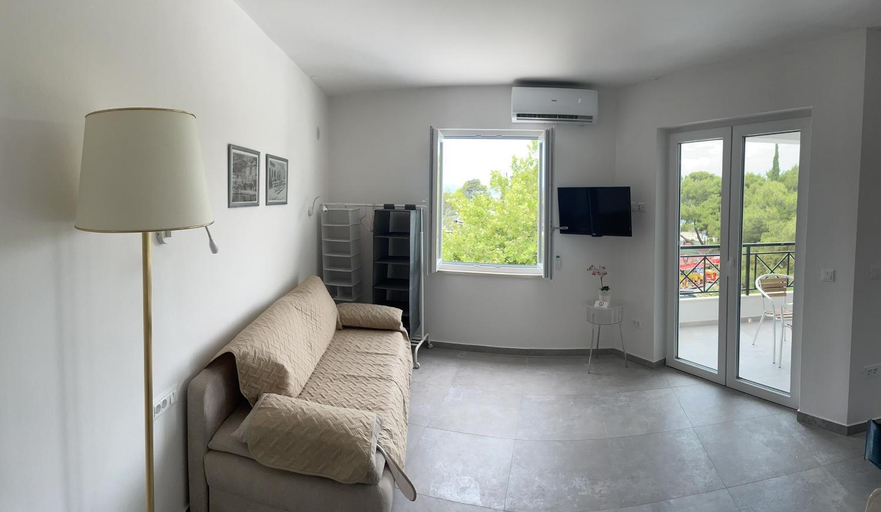 Others 3, Sandra Apartments, Makarska