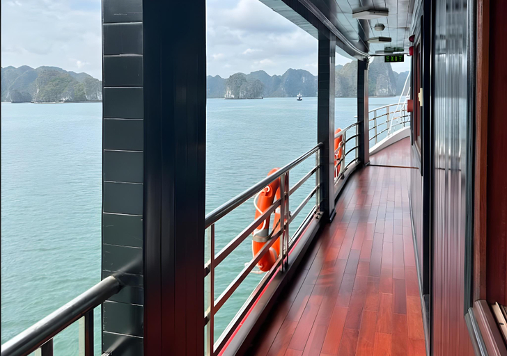 Public Area 3, Daiichi Boutique Cruise, Cát Hải