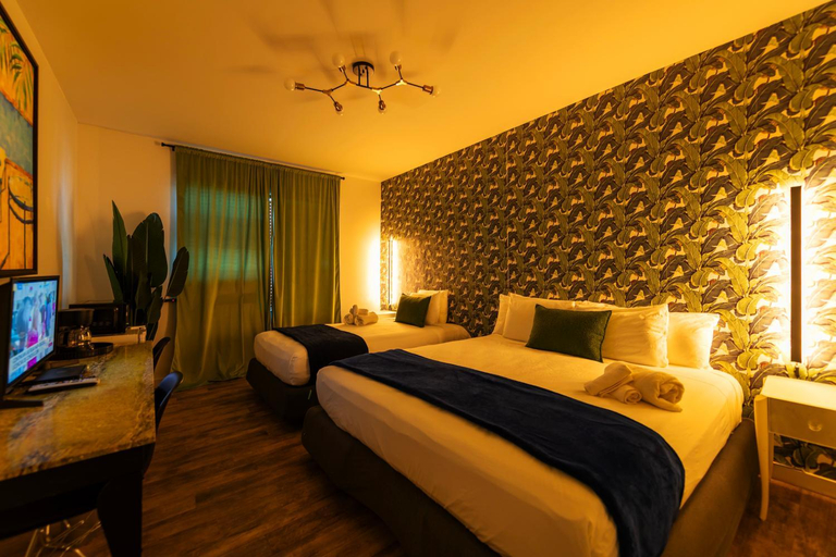 Bedroom 1, 6768 Collins Miami Stays, Miami-Dade