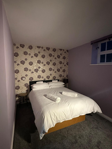 Bedroom 2, Red Lion, Dorset