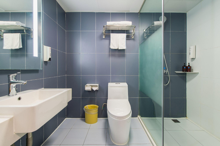Bathroom 3, Hanting Hotel Hotel Dalian Maritime University Metro Station, Dalian