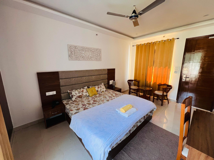 Others 3, Ima Ganga Hotel, Garhwal