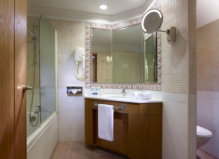 Bathroom 5, Nana Royal Premium Resort & SPA, Crete