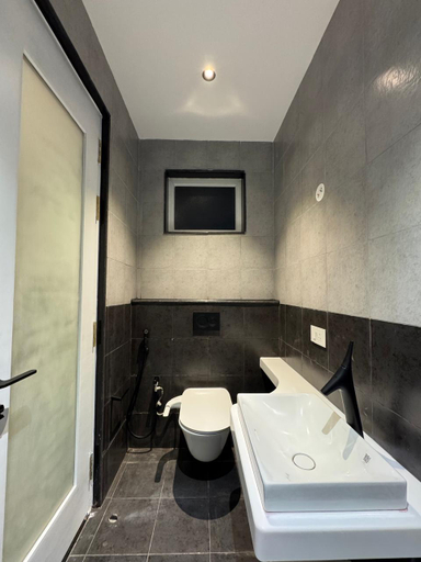 Bathroom 3, The Old City, Kancheepuram