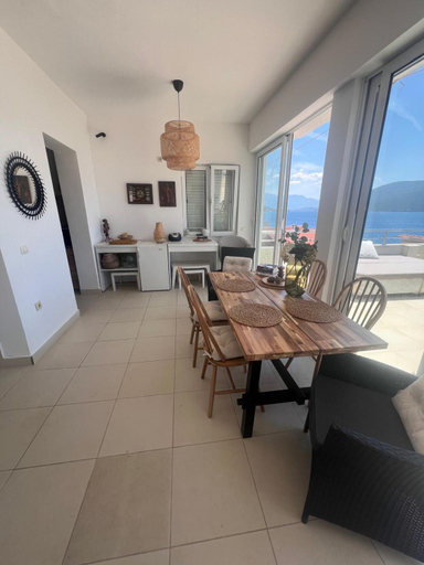 Others 2, Sea View Apartments