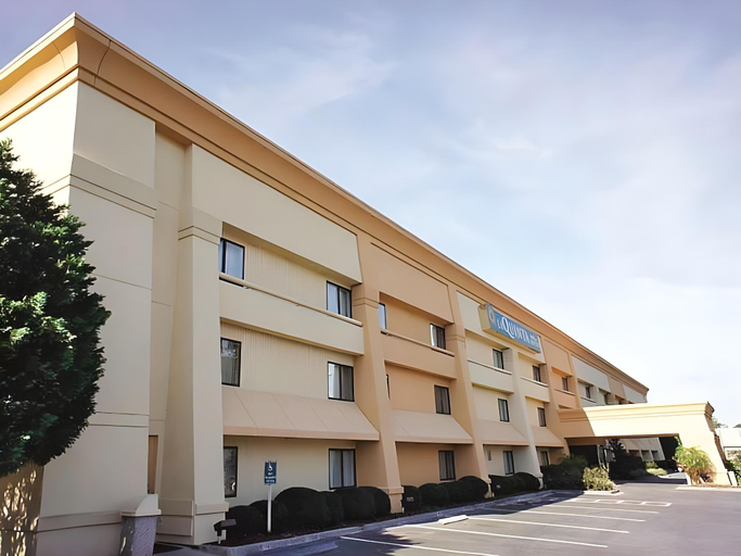Exterior & Views, Wingate by Wyndham Brunswick GA / I-95, Glynn