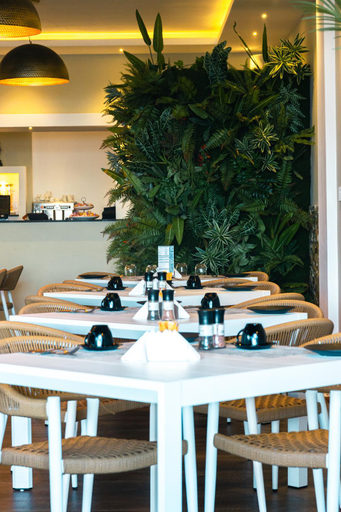 Food & Drinks 5, Azure Beach Boutique Hotel