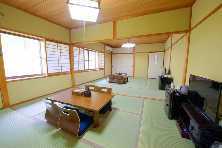 Others 5, TABIHAKU STAY 香住, Kami