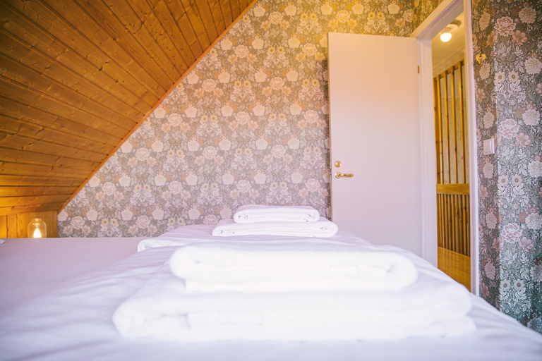 Bedroom 4, Milli Vina Guesthouse, Borgarfjarðarsveit