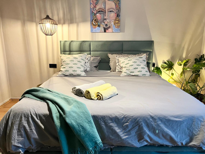 Bedroom 2, Veronika's House, Pula