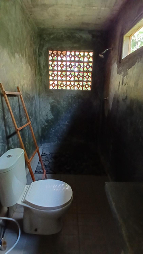 Bathroom 5, Jungle House - surf & stay, Jembrana