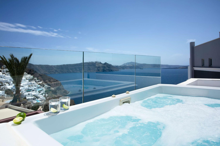 Sport & Beauty 2, ArmonOia Suites Santorini, South Aegean