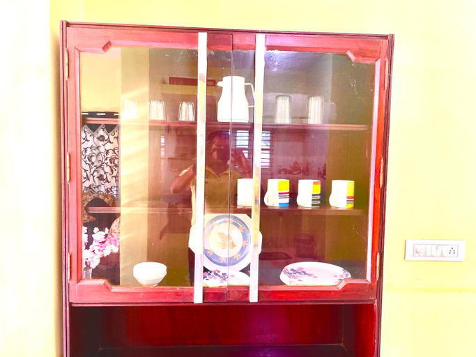 Food & Drinks, Royal Guest House, Chikmagalur
