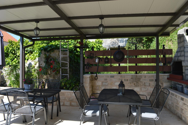 Food & Drinks, Apartments Lea, Hvar