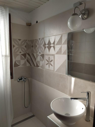 Bathroom, Villa Rita Apartments, Crete