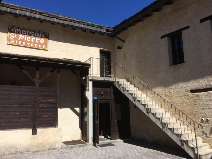 Exterior & Views 5, Maison St-Pierre, Entremont