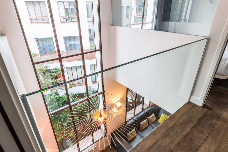 Others 5, Newly renovated Loft Bastille, Paris