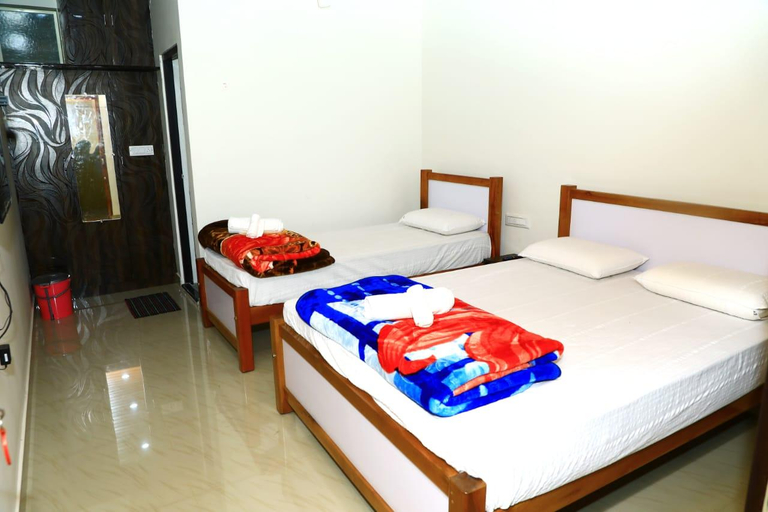 Bedroom 2, Hambala Homestay, Chikmagalur