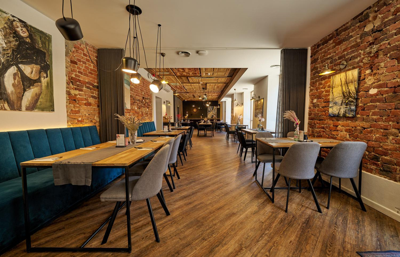 Food & Drinks 5, Hotel Sobieskiego 9, Rybnik City