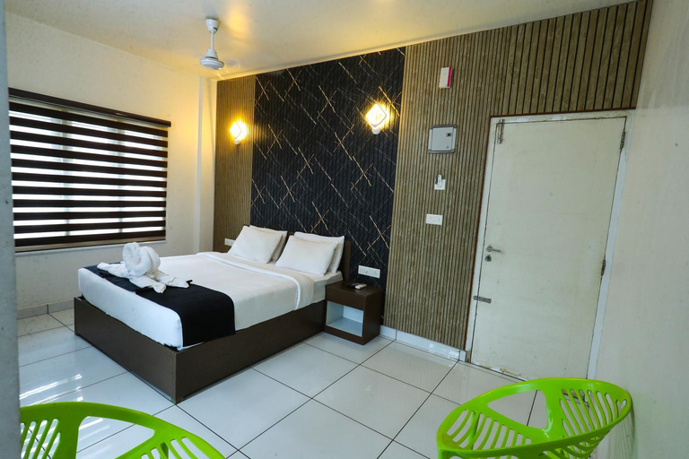 2, D-Green Hotels, Ernakulam
