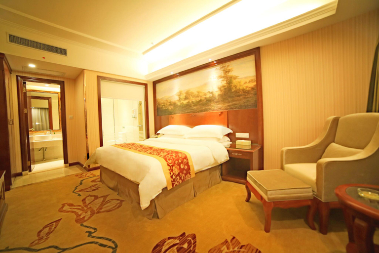 Bedroom 2, ウィーンホテル(西安東儀路歐亞學院)(维也纳酒店(西安东仪路欧亚学院店)), Xi'an
