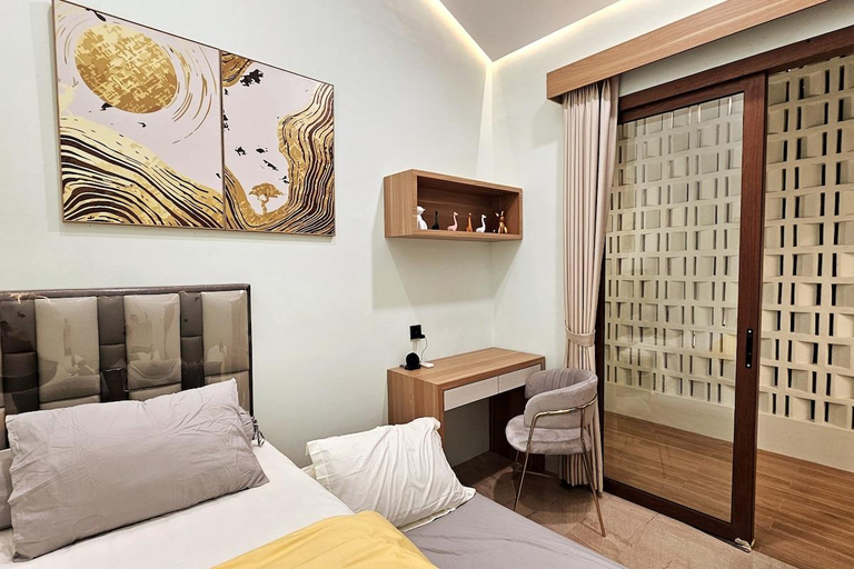 Bedroom 2, Cozy Modern House Near Grand Batam Mall Nagoya, Batam