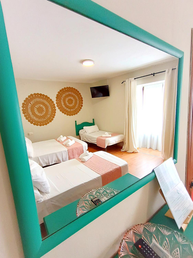 Bedroom 4, Hostal Cristina, Cádiz