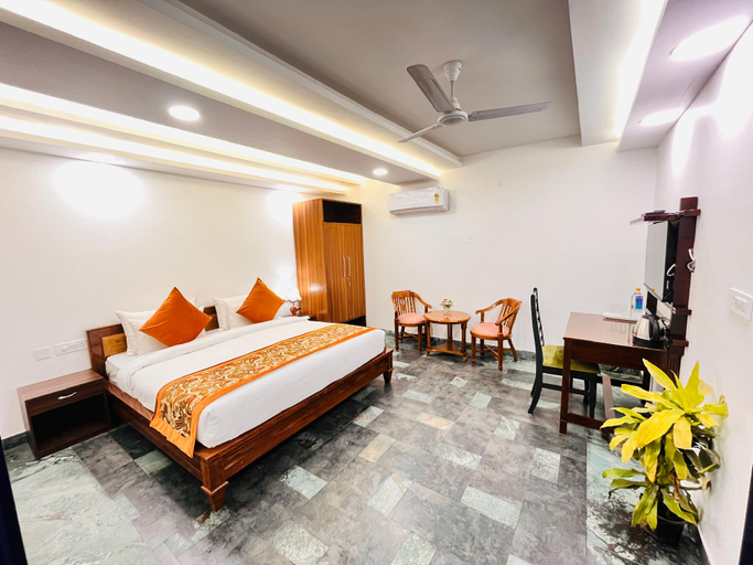Bedroom 3, Hotel Green Galaxy - Green Park South Delhi, Delhi