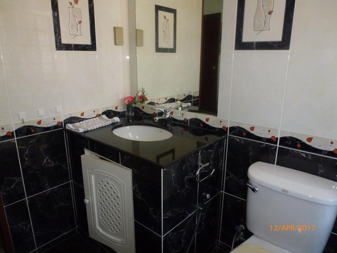 Bathroom 3, Thai Paradise South Residence, Cha-Am