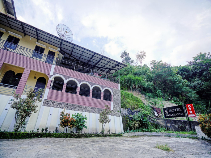 Exterior & Views 1, OYO 90331 Hotel Toba Shanda, Simalungun