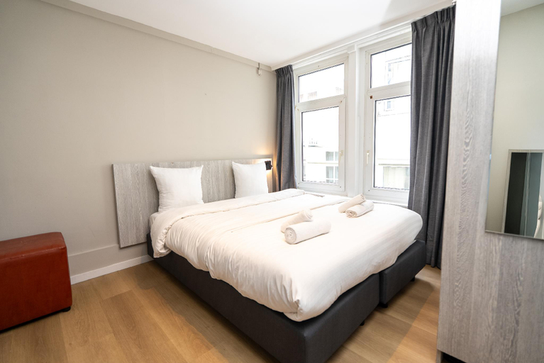 Bedroom 4, Hotel Crown, Amsterdam