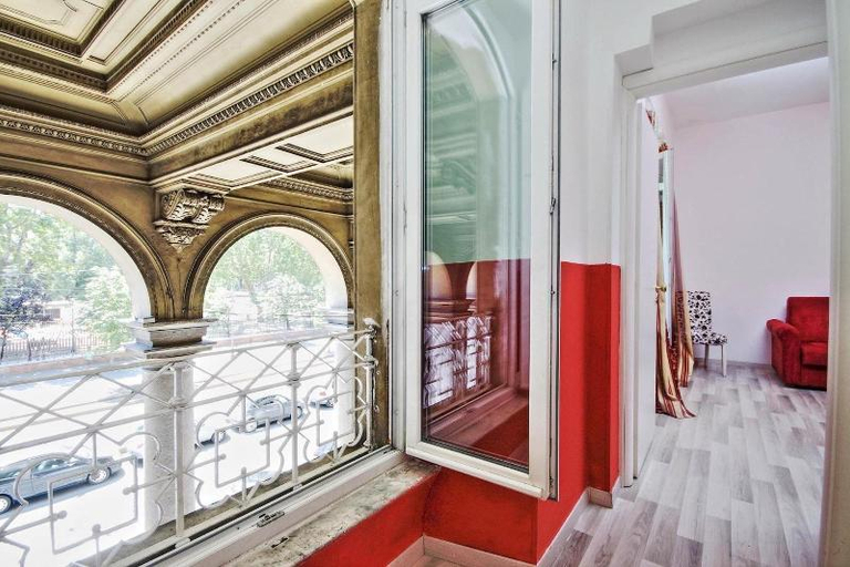 Public Area, 55 Inn, Rome