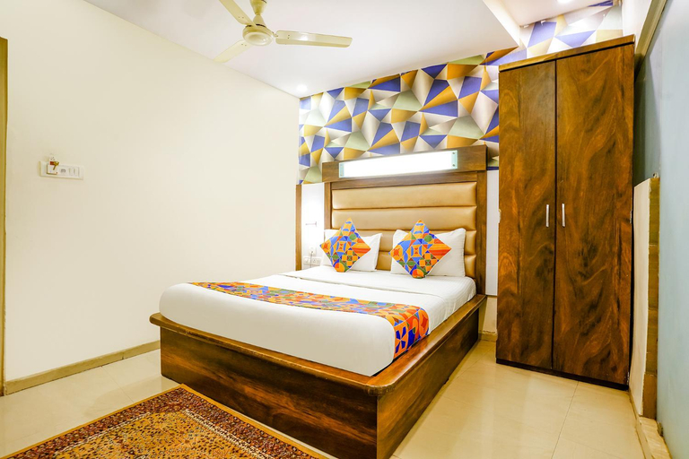 Bedroom 2, Hotel Kwality Inn By Naivedhya Treat, Thane