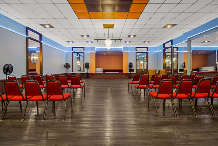 Business Facilities 3, Monsoon Inn, Jefferson