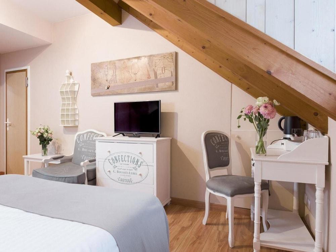 Bedroom 2, Auberge Communale de Carouge, Genève