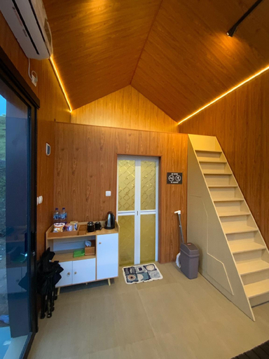 Others 4, Alazka Cabin, Bandung