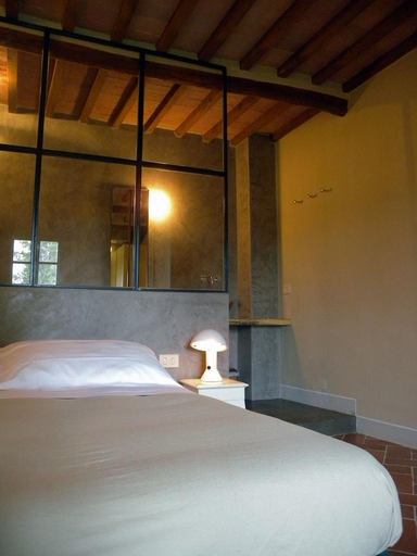 Bedroom 3, Borgo Colleoli Resort, Pisa