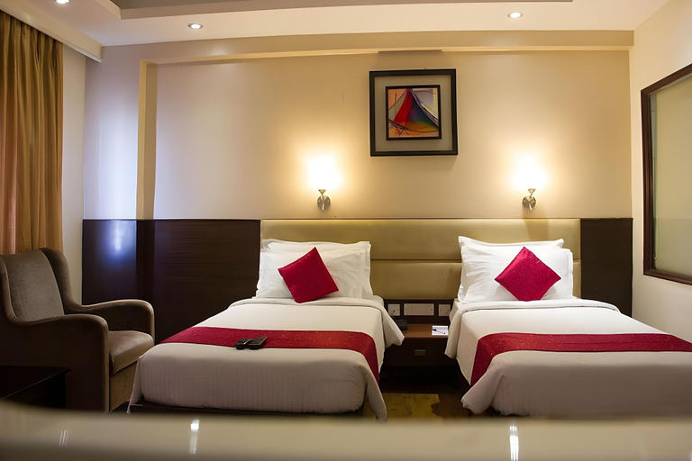Others 5, Royal Regency, Chennai