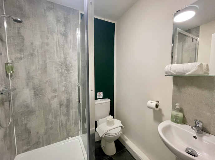 Bathroom 4, The Norton Hotel, Hartlepool
