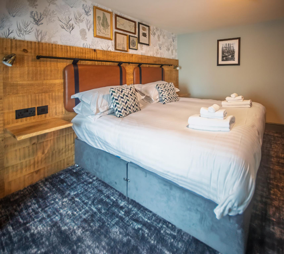 Bedroom 2, The White Bear Hotel - Bedale, North Yorkshire